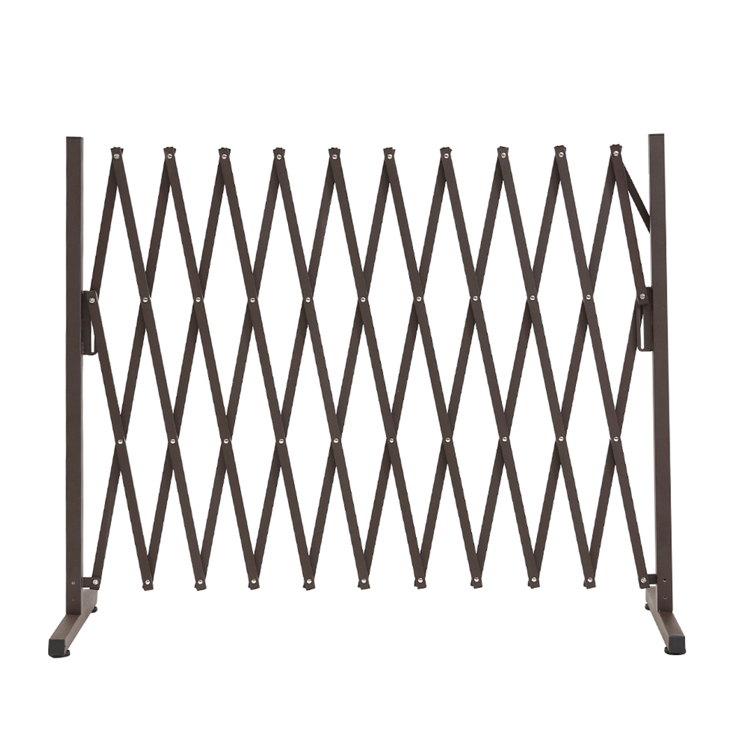 expandable metal gate