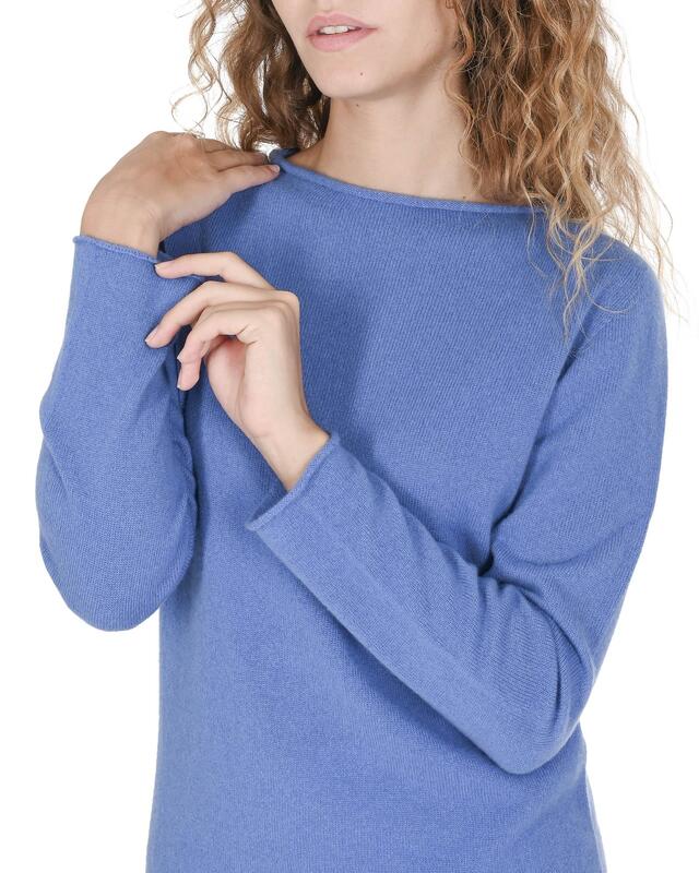 Premium Cashmere Boatneck Sweater - M